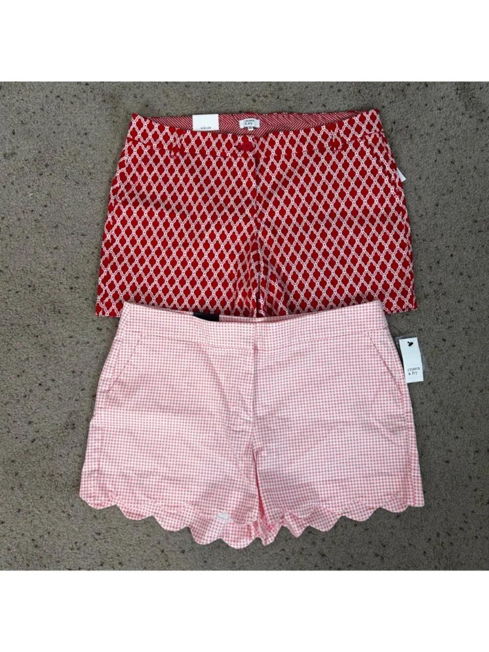 NEW Crown & Ivy Lot of 2 Patterned Shorts Casual Summer Size 16 Women's - Picture 2 of 4